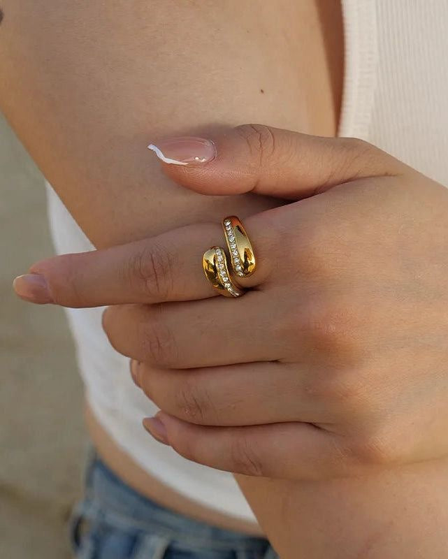 Rounded Adjustable Ring