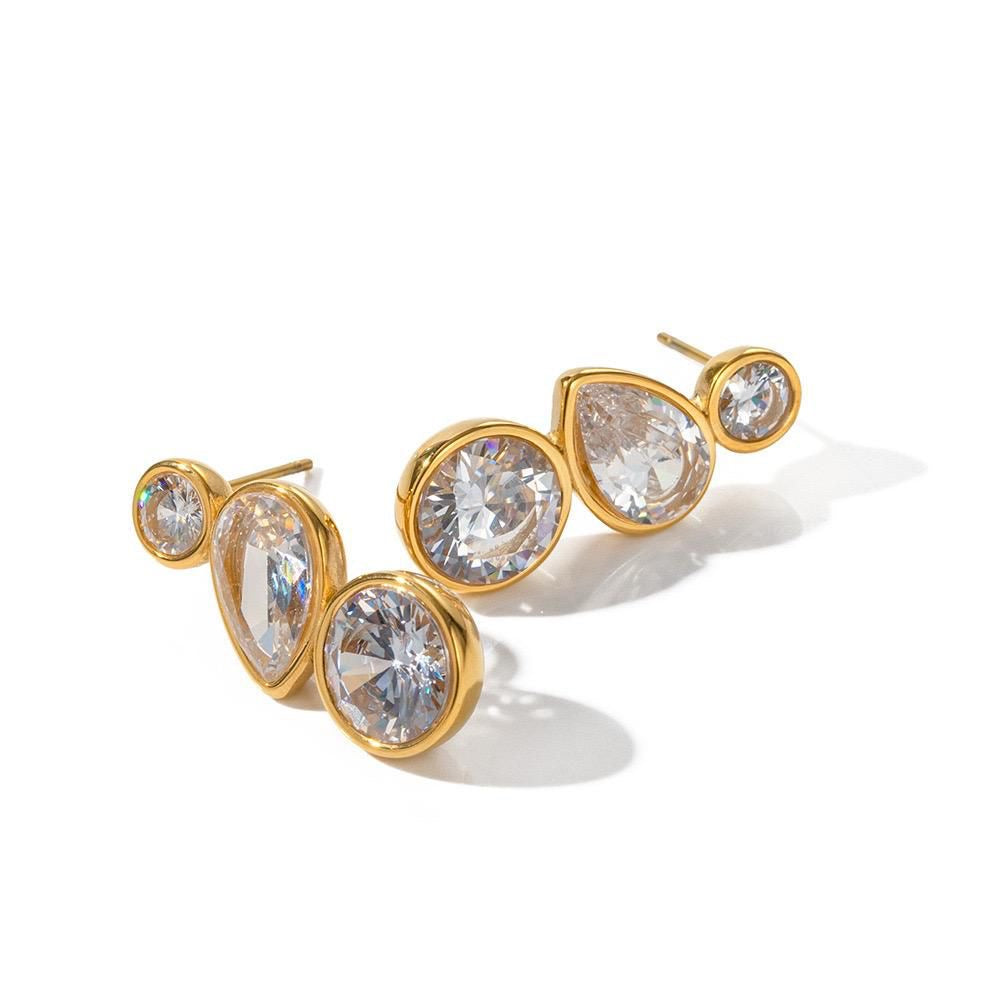 Tripple stone earrings