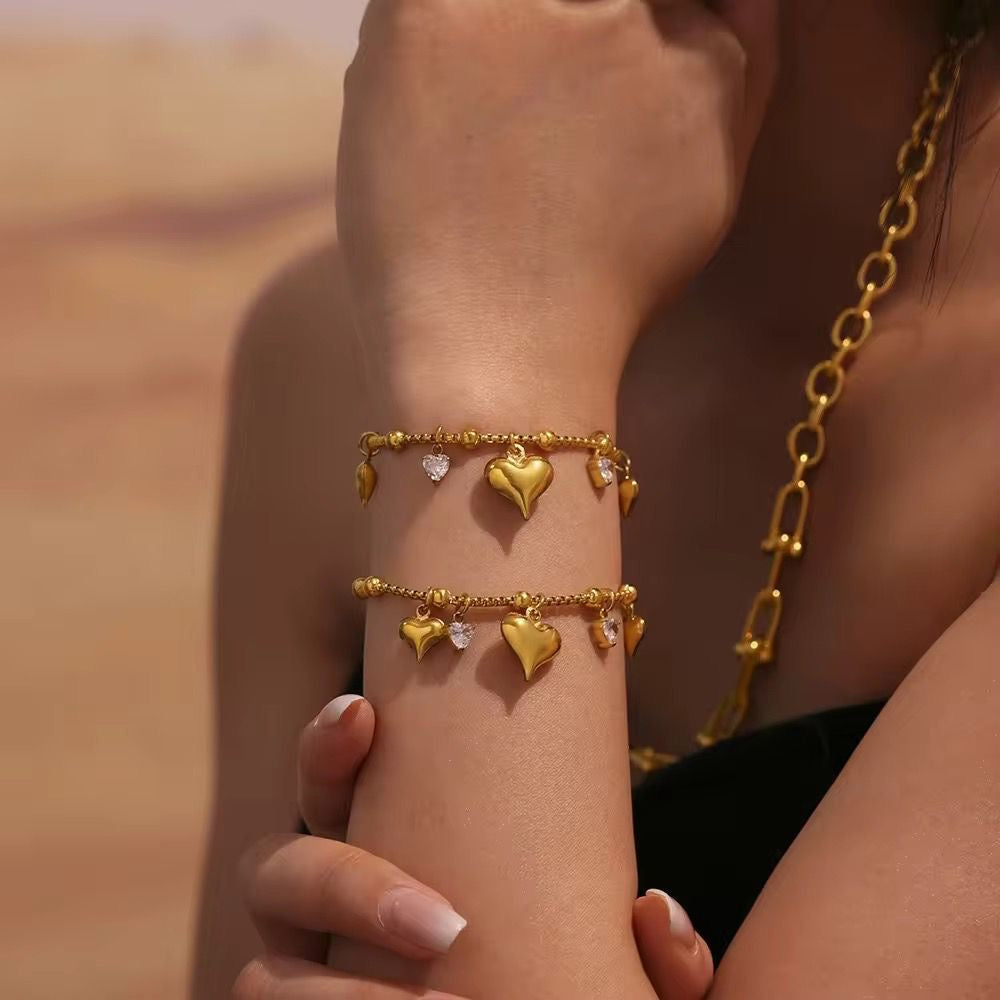 Heart charm bracelet✨