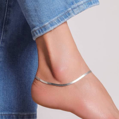 Sleek Anklet