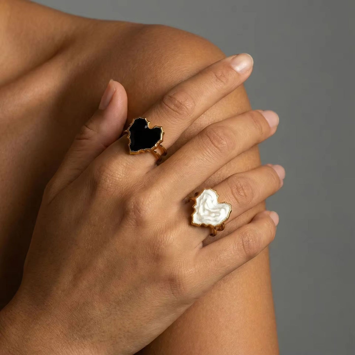MARBLE HEART RING
